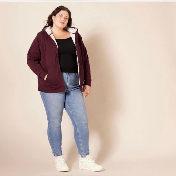 Amazon Essentials Women's Sherpa-Lined Fleece Full-Zip Hooded Jacket - Picture 5 of 7